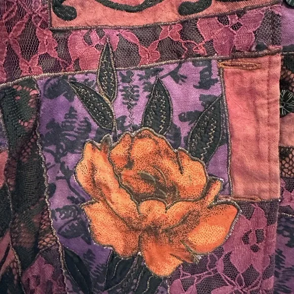 Vintage Y2K Purple and Red Floral Women's Button-Up Cardigan/Jacket Medium - Picture 3 of 7